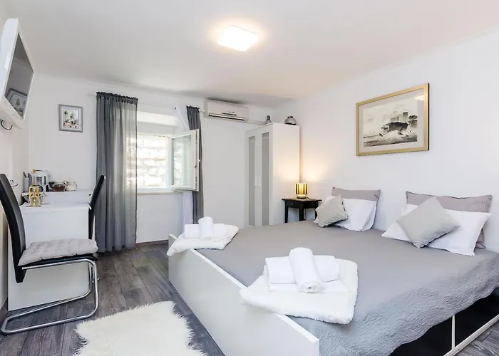 Note Bene 4* דוברובניק