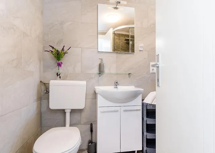 Note Bene 4* דוברובניק